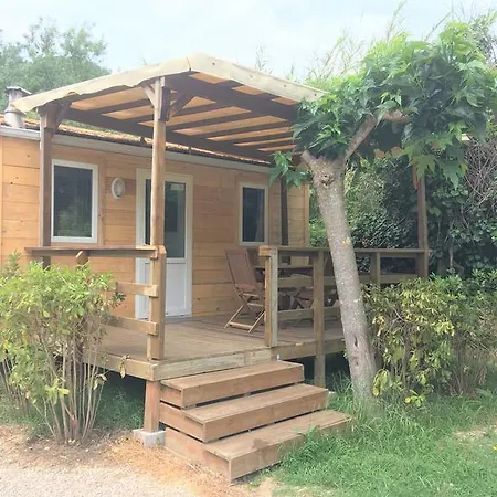 Campsite Le Parc Des Monges Auribeau-sur-Siagne