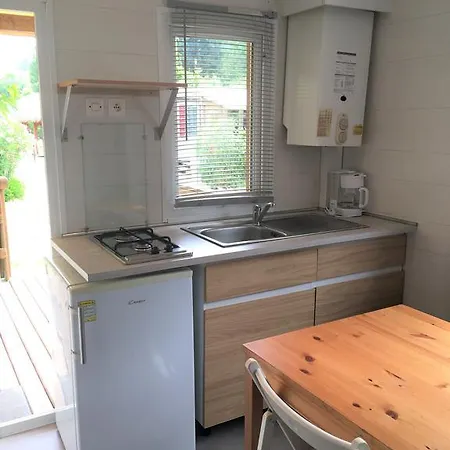 Le Parc Des Monges Campsite Auribeau-sur-Siagne