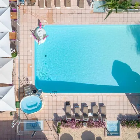 Le Parc Des Monges Campsite Auribeau-sur-Siagne